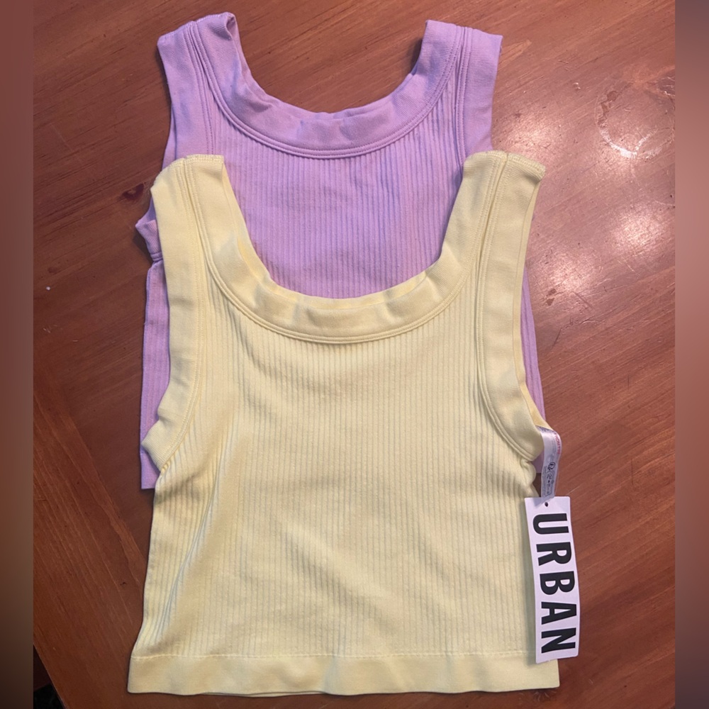 Urban Outfitters set of 2 tank top drew lilac / butter yellow size small